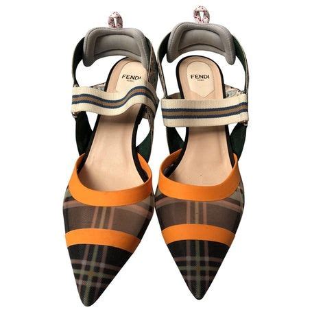 Scarpe col tacco FENDI da Donna su Vestiaire Collective